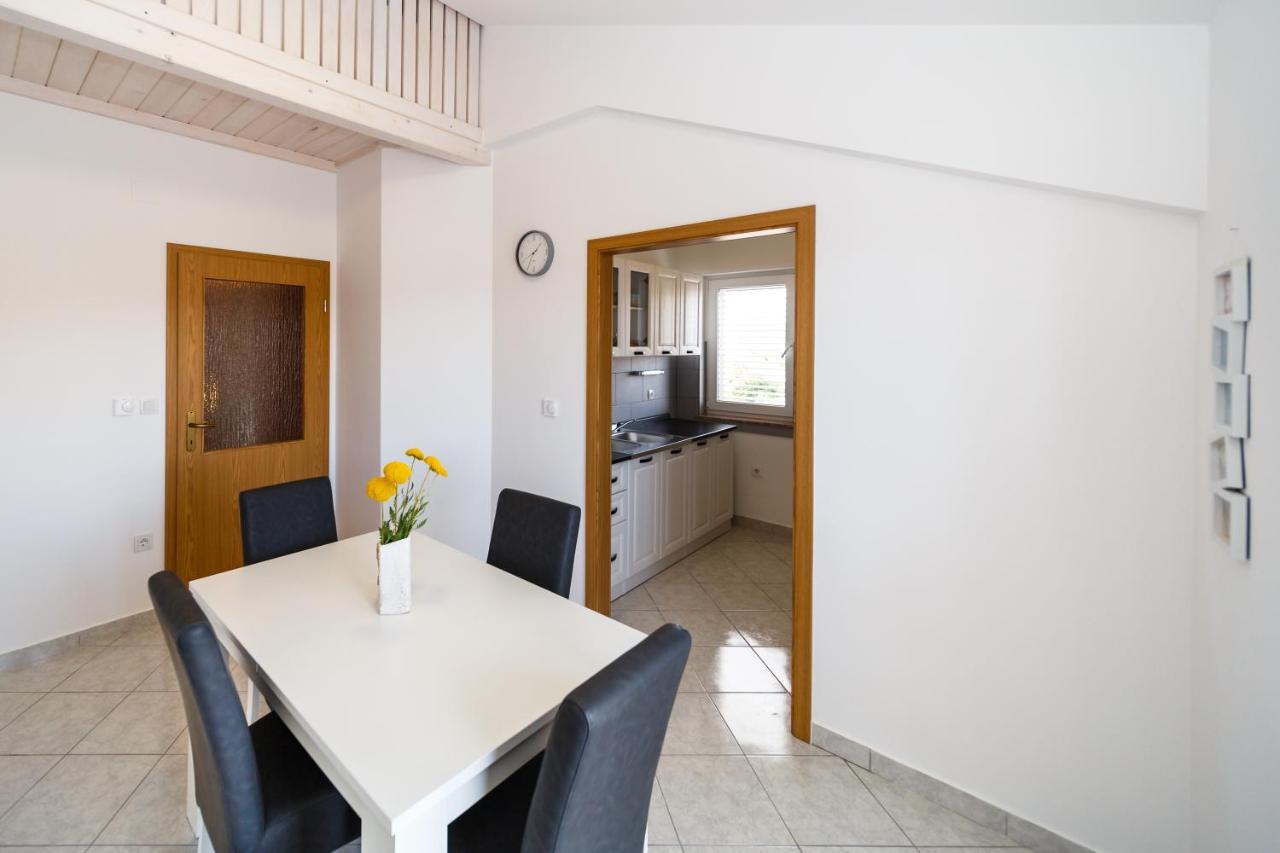 Zdravka Apartment