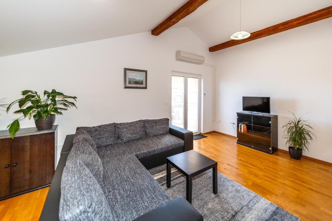 Apartment Zdravka Krk Town